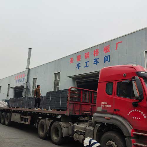 栈桥走廊钢格板钢格栅：打造持久耐用的基础设施