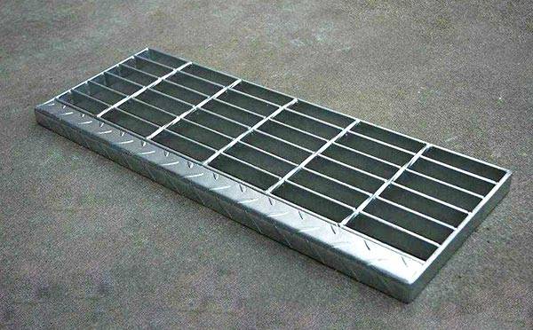 踏步板钢格栅钢格板
