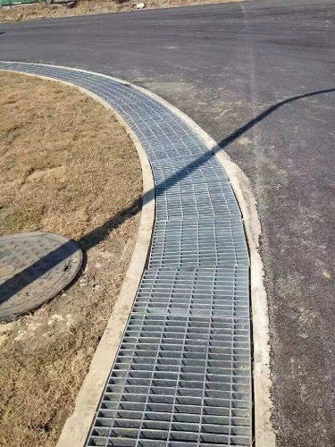 沟盖板钢格栅钢格板案例