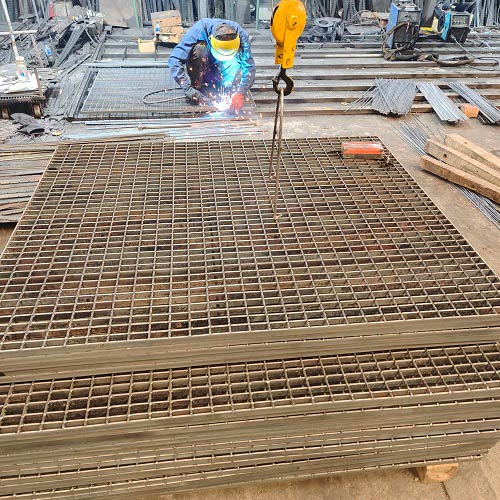 钢格板钢格栅板在污水处理厂的应用探究