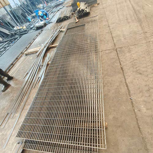 钢格板钢格栅板在污水处理厂的应用探究