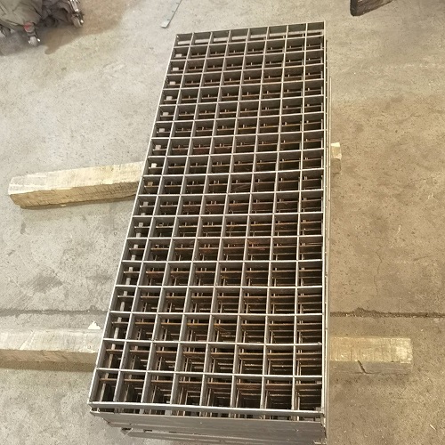 插接钢格板、互插钢格栅板：绿色环保可回收