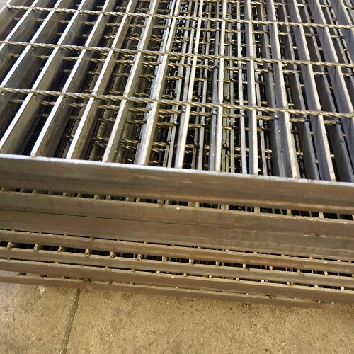 钢格栅钢格板的优势与用途应用场景