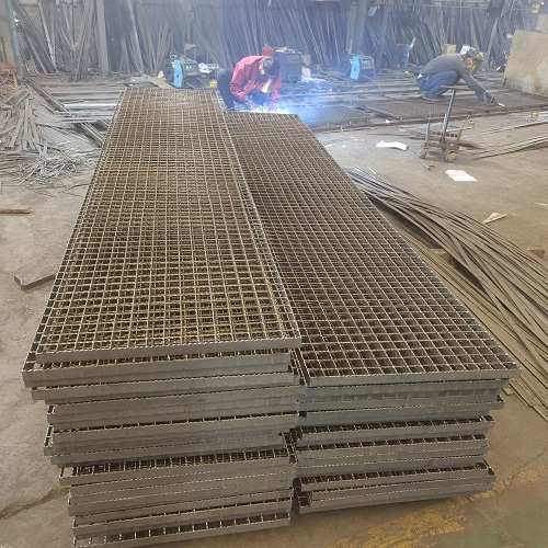 钢格板钢格栅在新能源领域中的巨大潜力