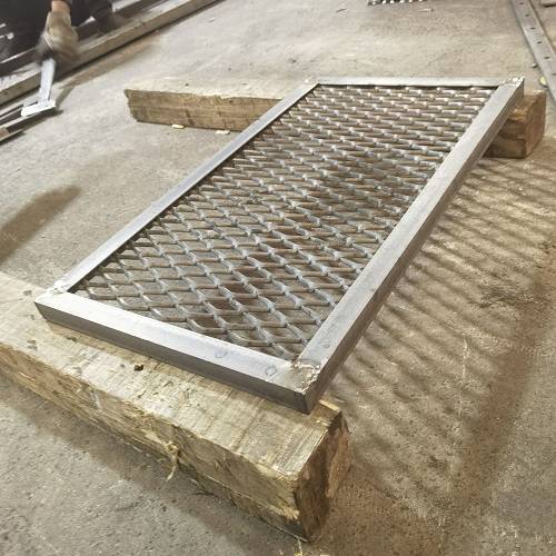 排水沟盖板钢格板水箅子的使用价值与经济效益