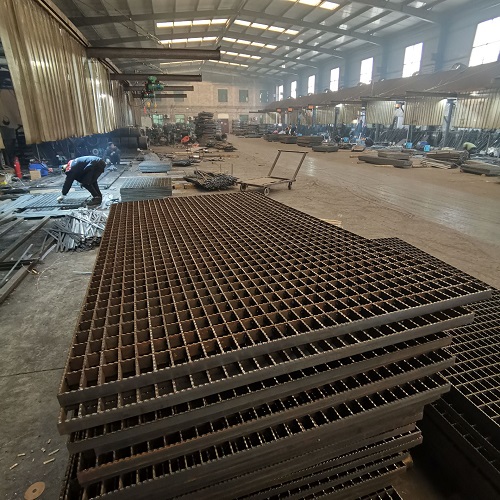 硫酸钾厂钢格栅钢格板的抗冲击能力保障安全