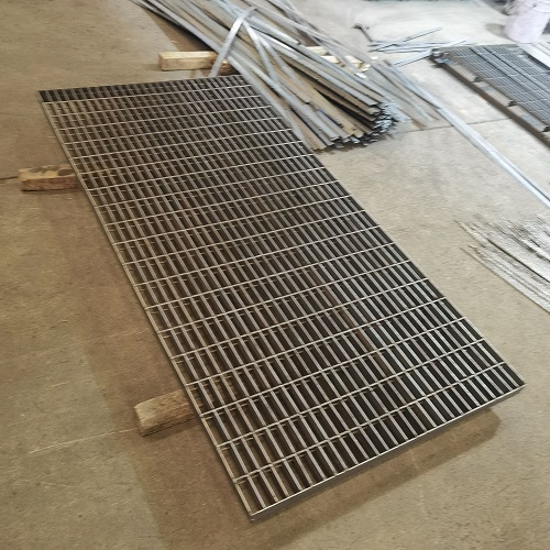 压焊平台钢格栅钢格板满足您的专属需求