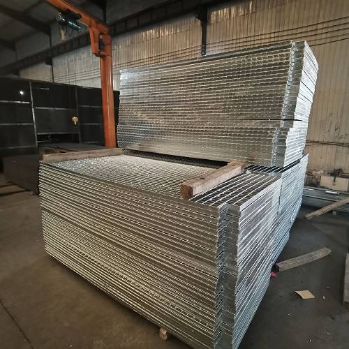 污水处理厂平台钢格栅钢格板详解