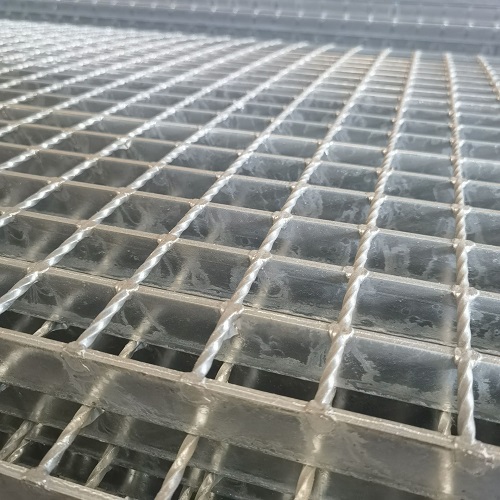 石油化工厂钢格栅钢格板的关键性能