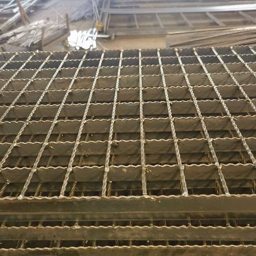 车间平台钢格栅钢格板应用全解析