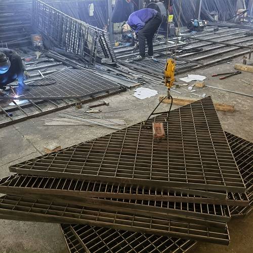 工程异形钢格板专为环保设计