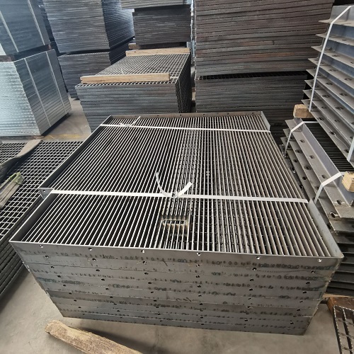 如何辨别劣质钢格板？看这4个细节，避免安全隐患！