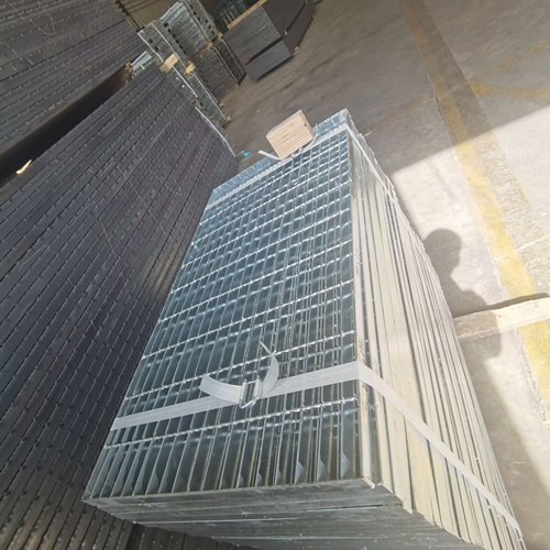 钢格栅材质怎么挑？碳钢、不锈钢优劣势深度解析