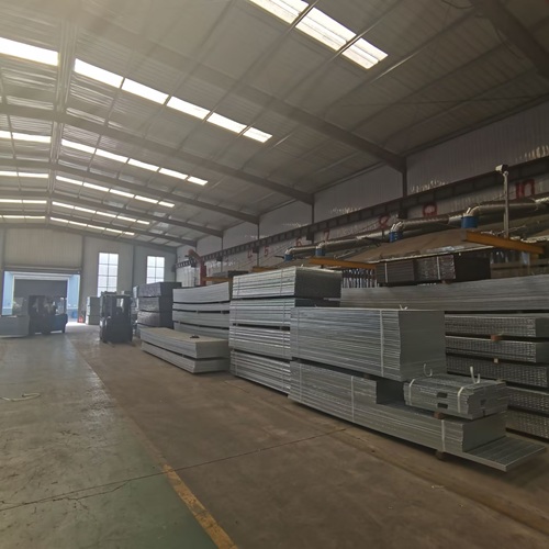 工业平台钢格栅方案：高承重与稳定性的完美方案