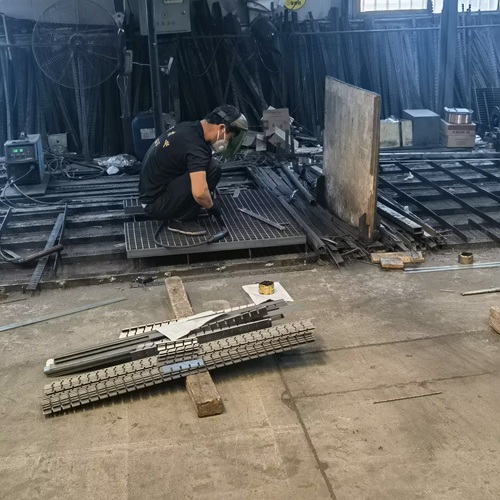 工程人必备！钢格栅的6种实用场景解析