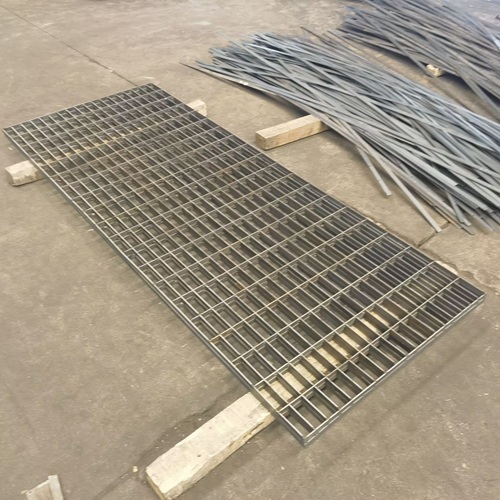 钢格栅对比传统材料，优势竟有这么多？