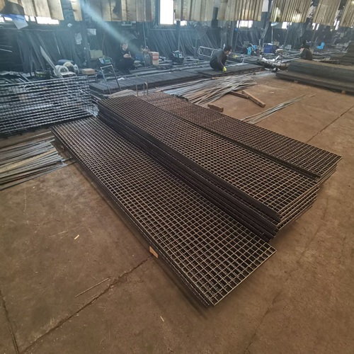 为什么说钢格栅是工程建设的 “全能选手”？