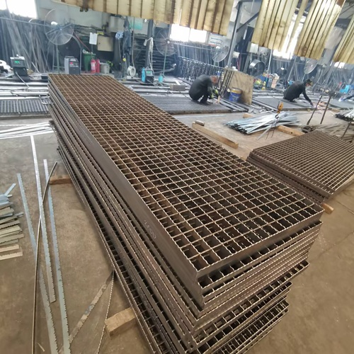 钢格板背后的工程智慧你知道吗