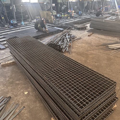 钢格板现场切割要注意什么细节