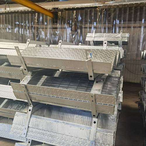 那些年我们一起用过的钢格板