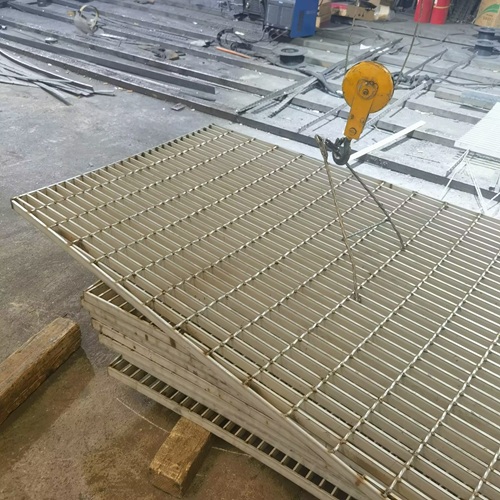 钢格板在音乐节舞台搭建中的表现