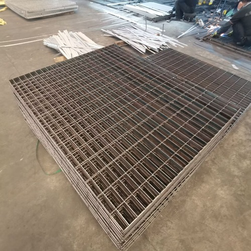 钢格板怎么防滑更安全？看完你就明白了