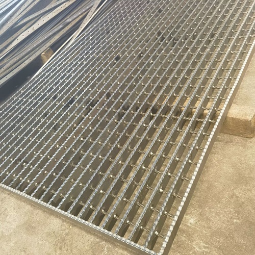 钢格板怎么防滑更安全？看完你就明白了