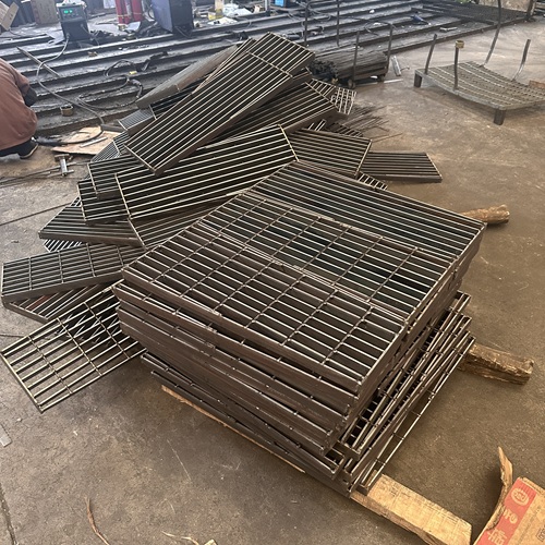 钢格板的逆袭之路：从工具到主角