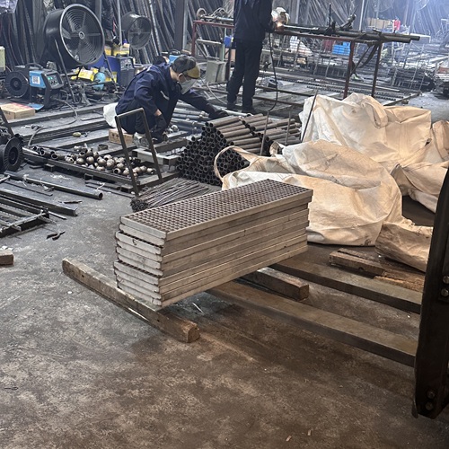 钢格栅板在港口码头上的表现有多稳