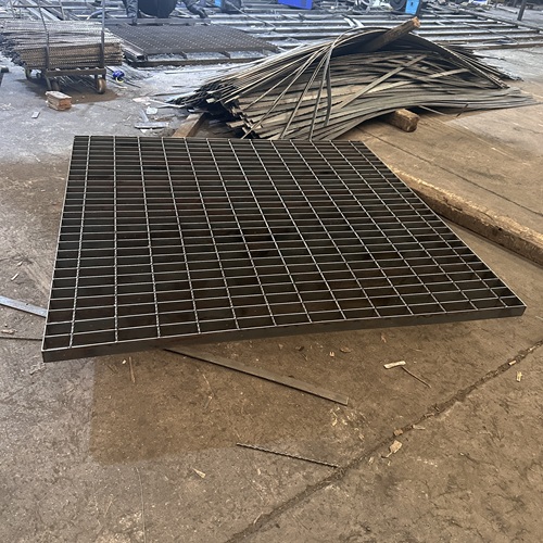 钢格栅板为什么越来越受工程项目欢迎