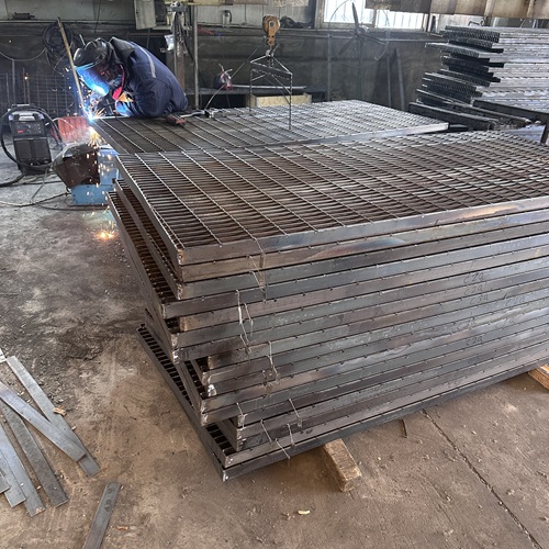 钢格栅板为什么容易生锈？原因在这里