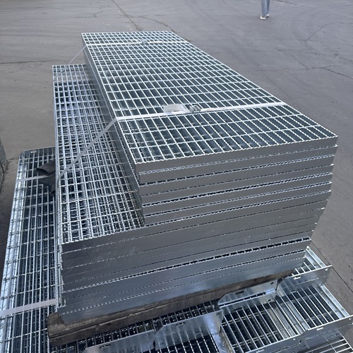 钢格板的隐形实力揭秘，远比你想象的强大