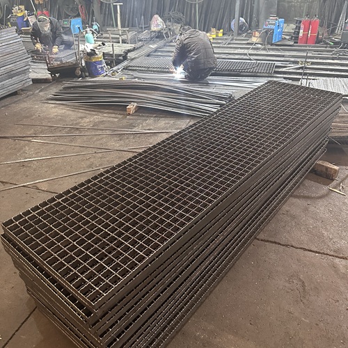 钢格板拼接安装技巧无缝衔接更稳固