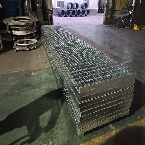 商业空间设计钢格板的装饰潜力拉满