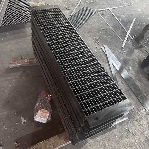 钢格板的天花板应用场景看完直呼惊艳